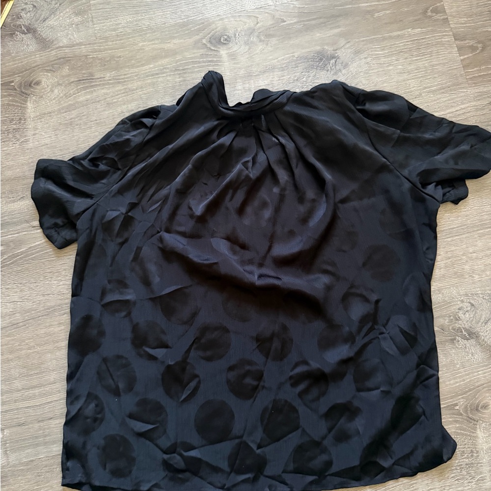 Who What Wear Black Short-Sleeve Polka Dot Blouse